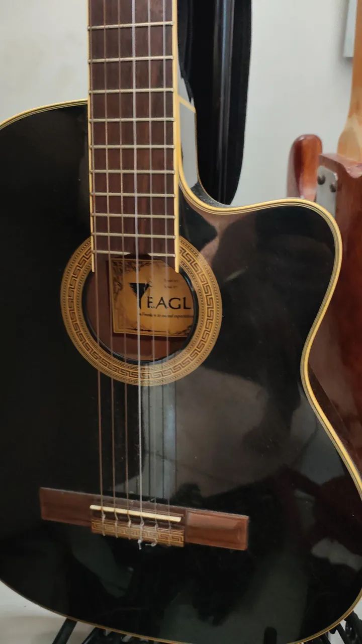 Violão elétrico flat nylon Eagle 