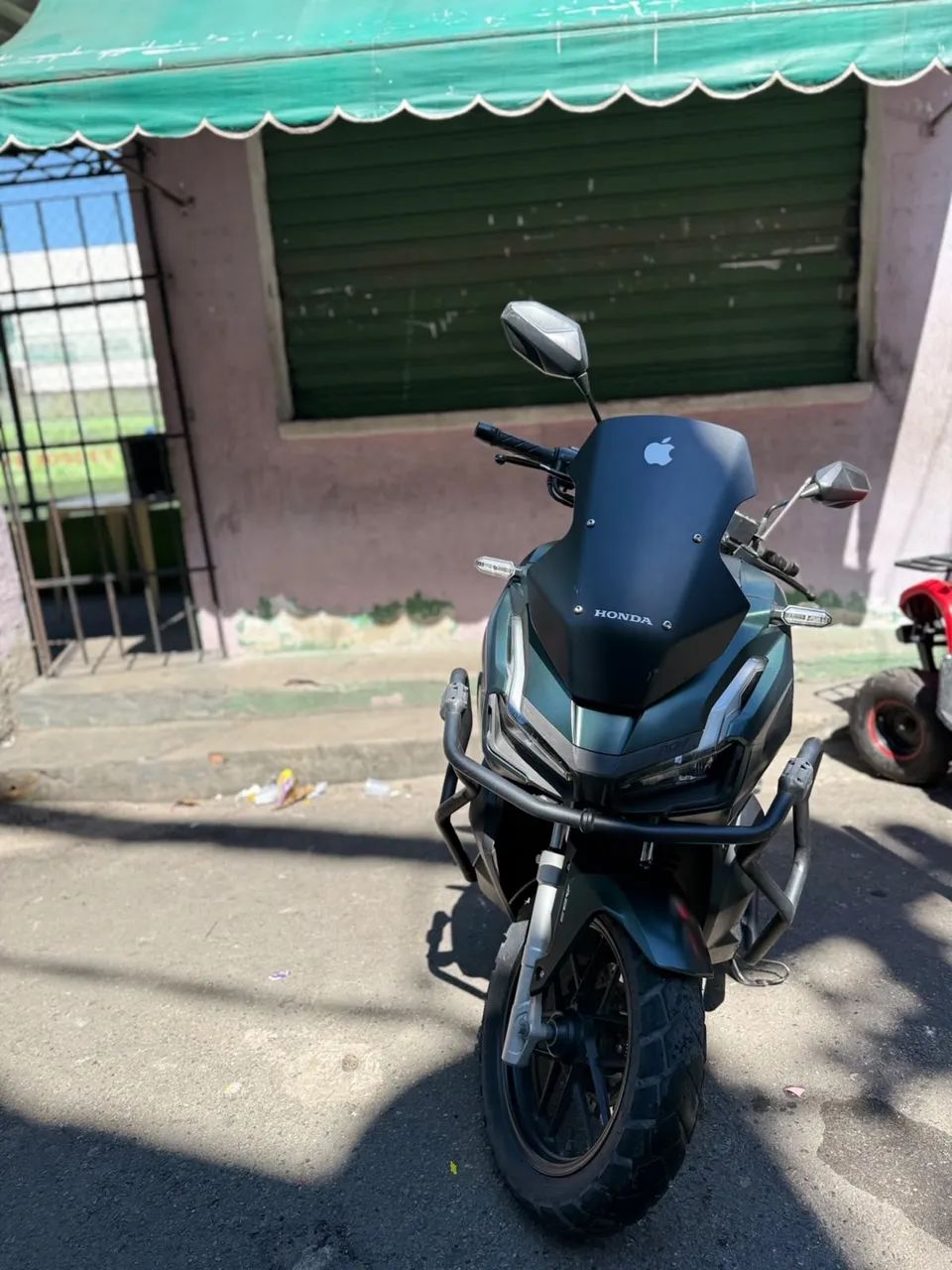 ADV 150 verde 23/24 - Foto 4