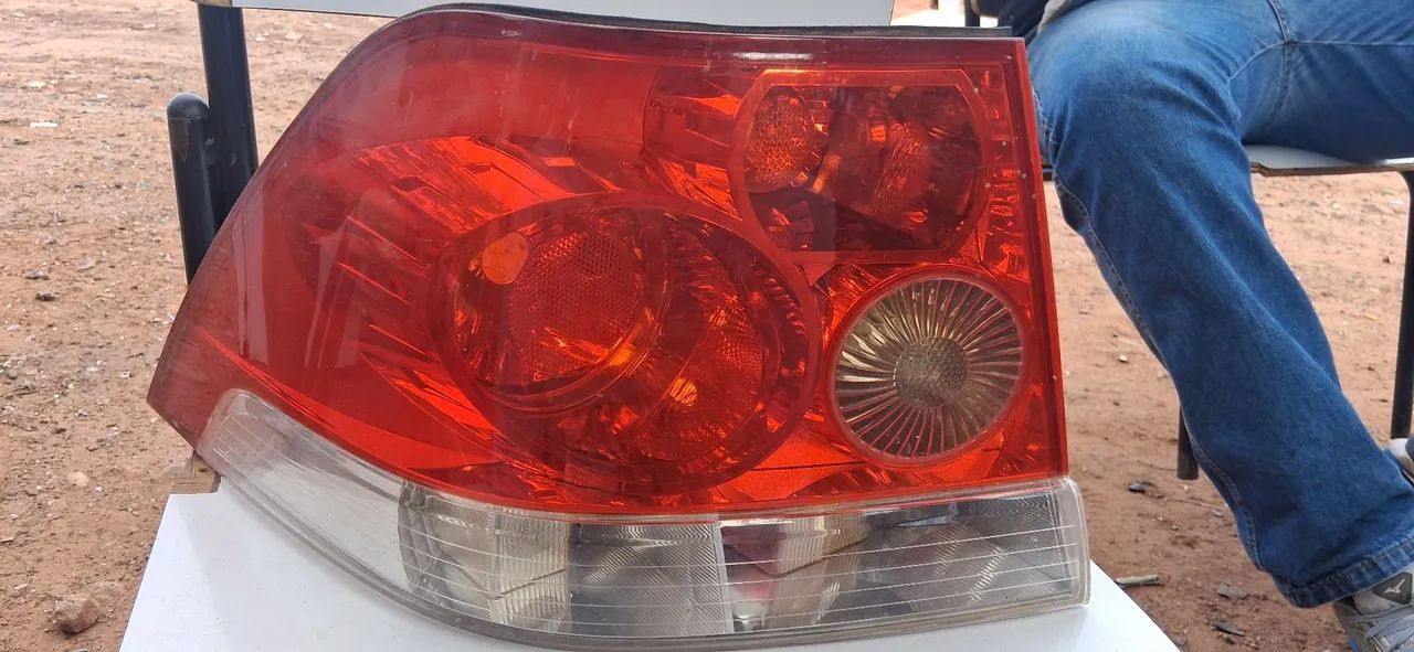 Lanterna vectra sedan 2006 a 2011 lado esquerdo 