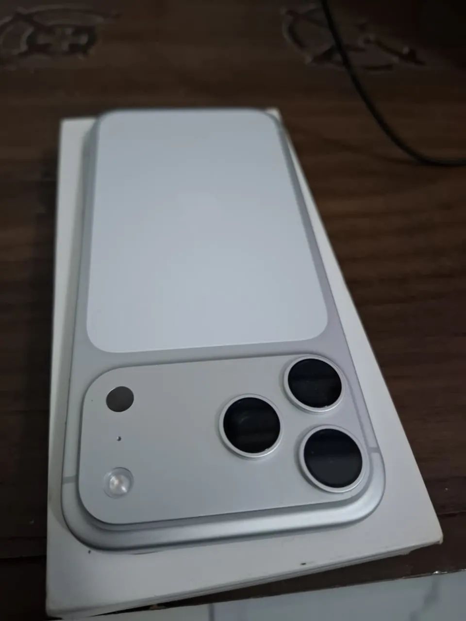 iphone 17 pro Max silver - Foto 2