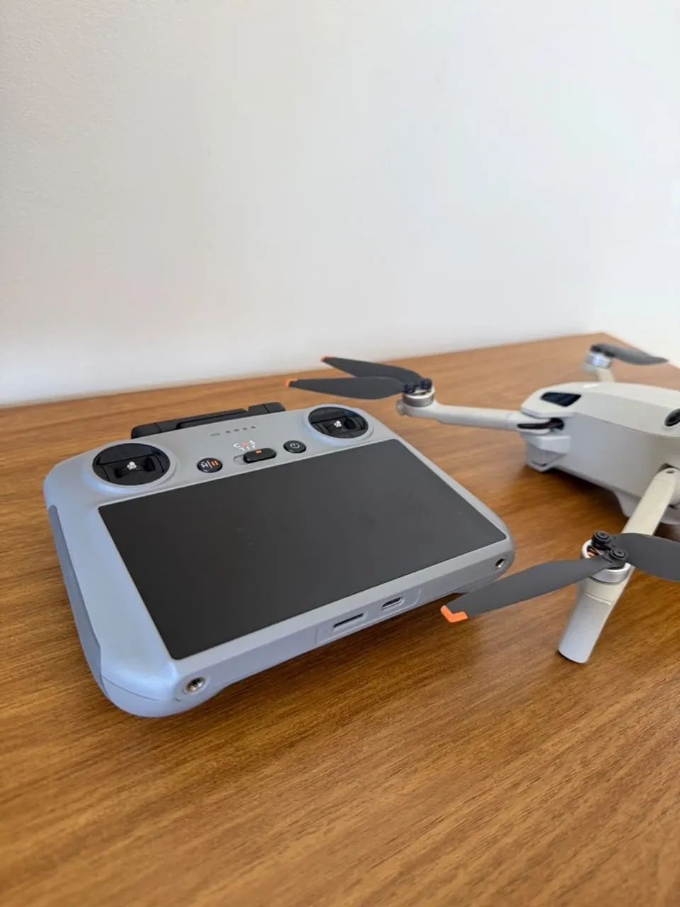Dji mini 4 pro fly more combo - Foto 4