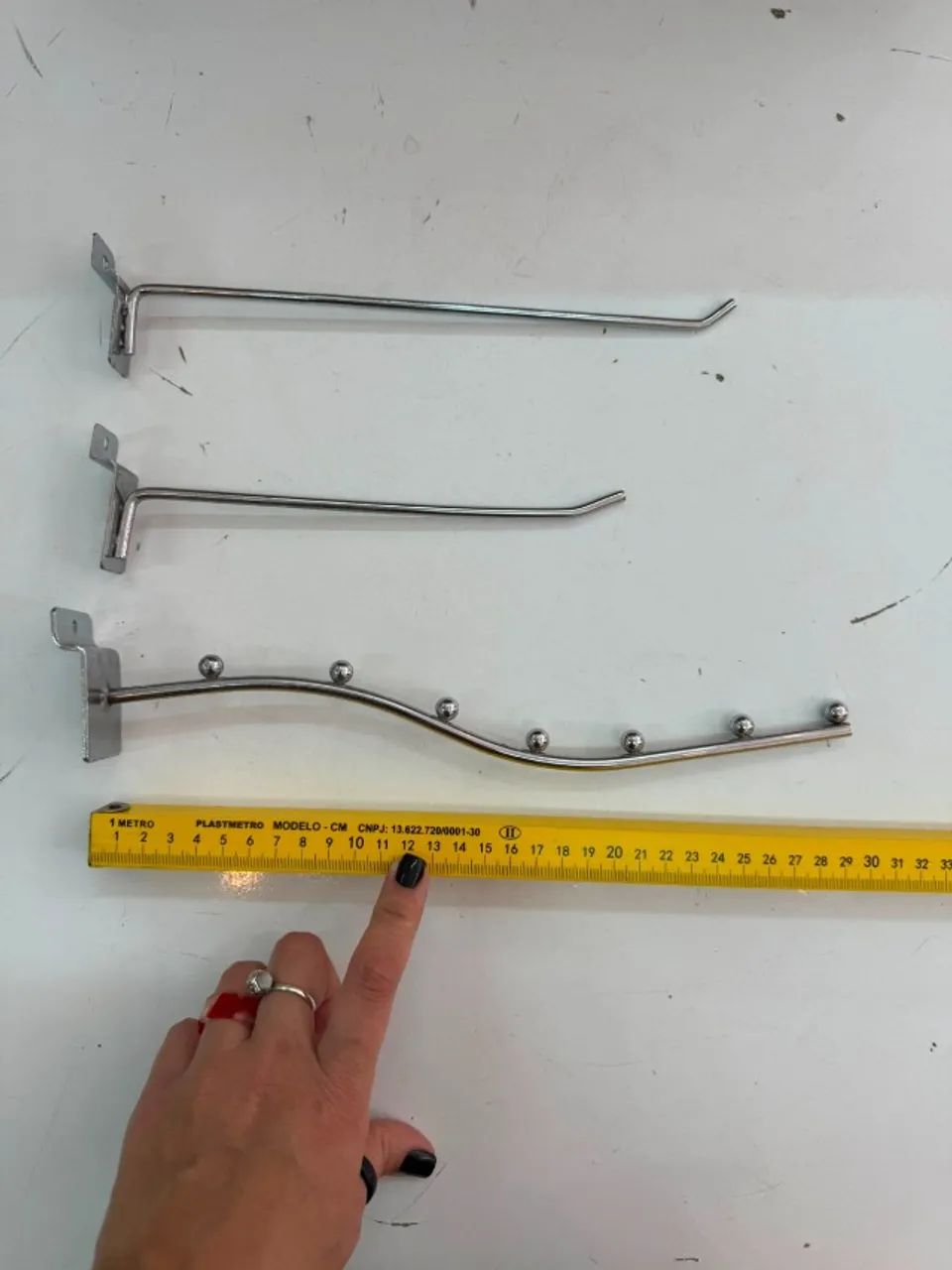 Kit com 156 Ganchos para Painel Canaletado - Foto 3