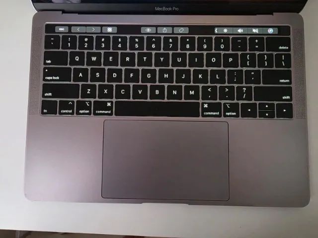 Macbook Pro 2019 Touchbar Core i5  - Foto 2