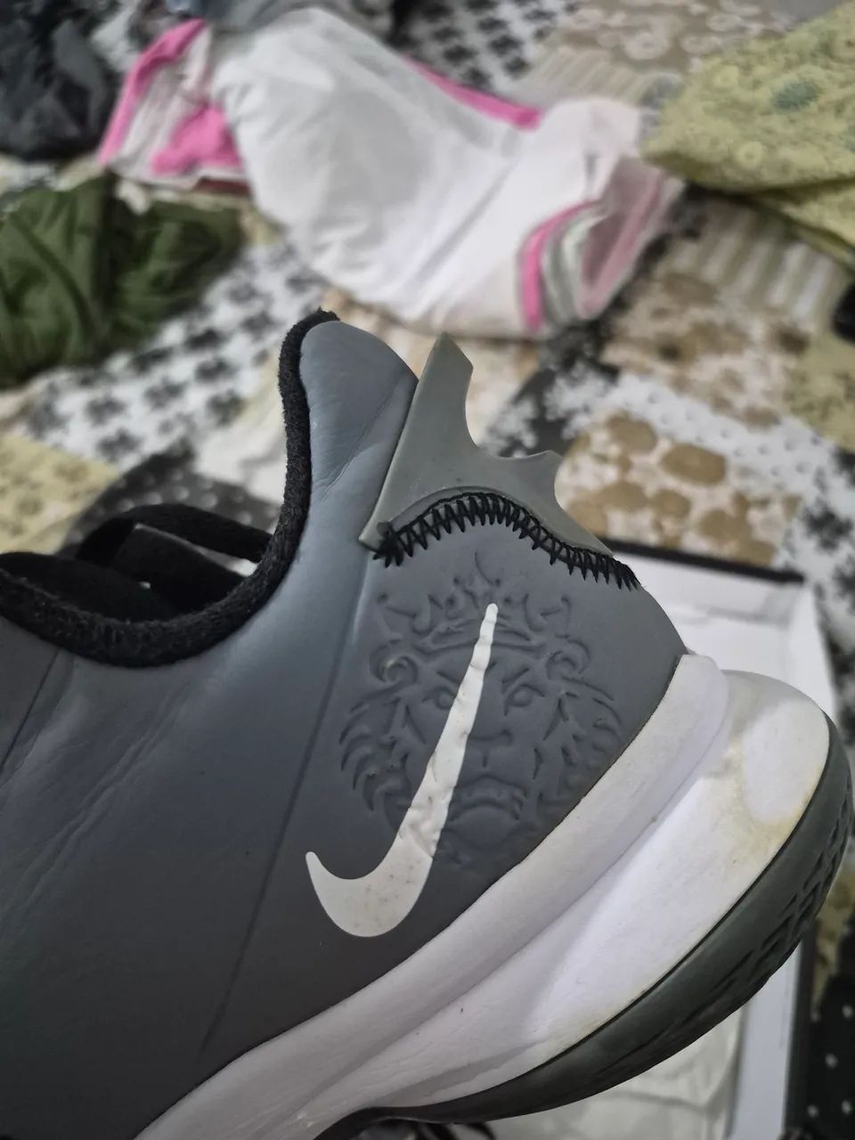 Tênis Nike LeBron Witness 5 Cool Grey ORIGINAL - Foto 5
