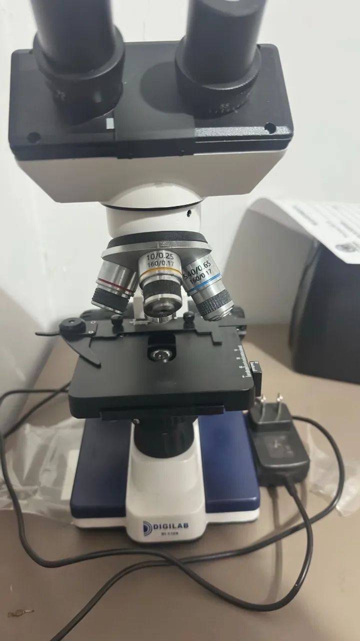 Microscópio  - Foto 5