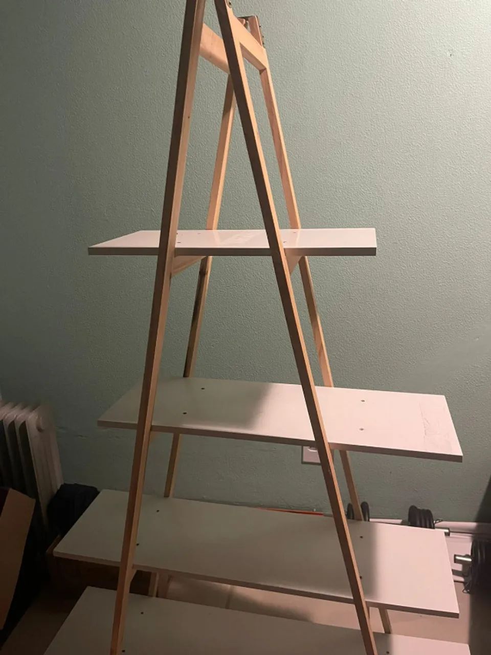 estante priâmide com 4 níveis - Foto 4
