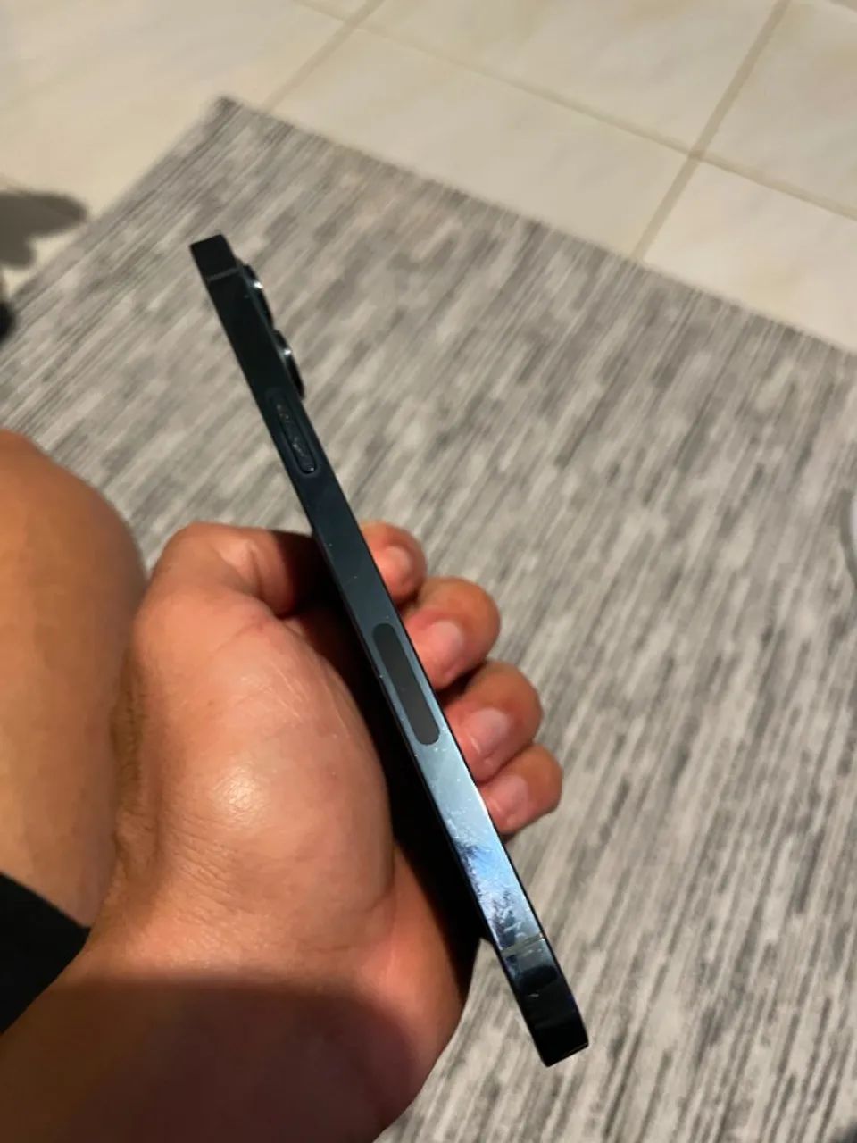 iPhone 12 Pro Max - 256GB - Todo Bom - (Penedo) - Foto 2