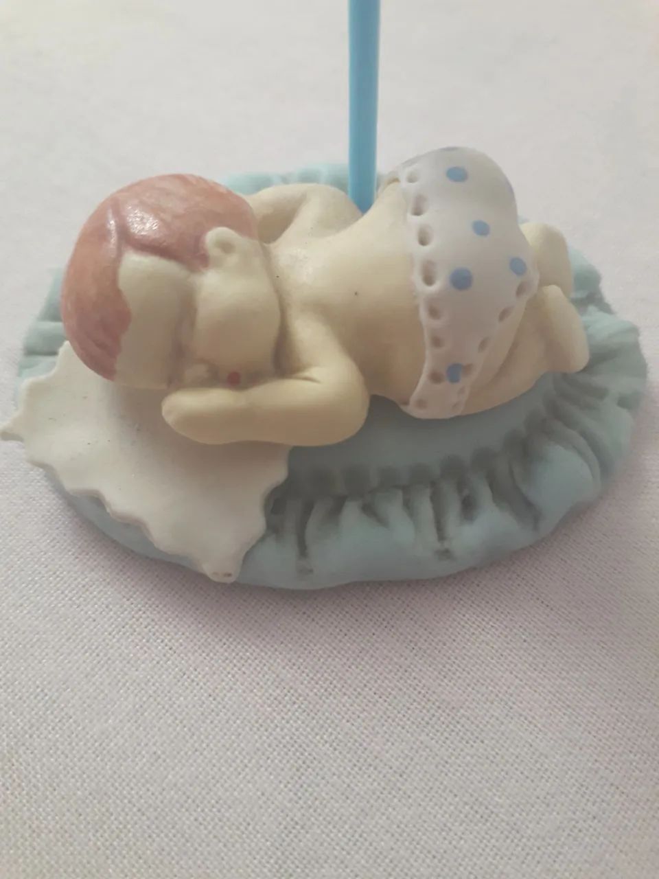 Porta recado ou porta foto decoração Bebê deitado (menino)- usado - Foto 4