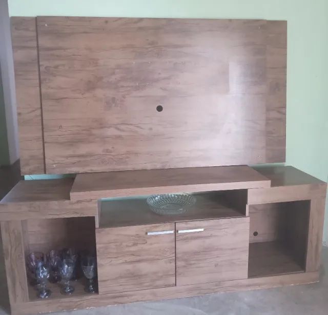 TV Panel470976400836546561
