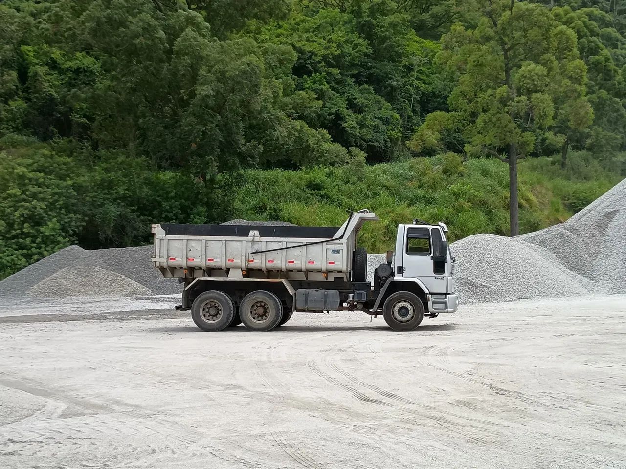 ***Cargo 2428***$$ 220  - Foto 5