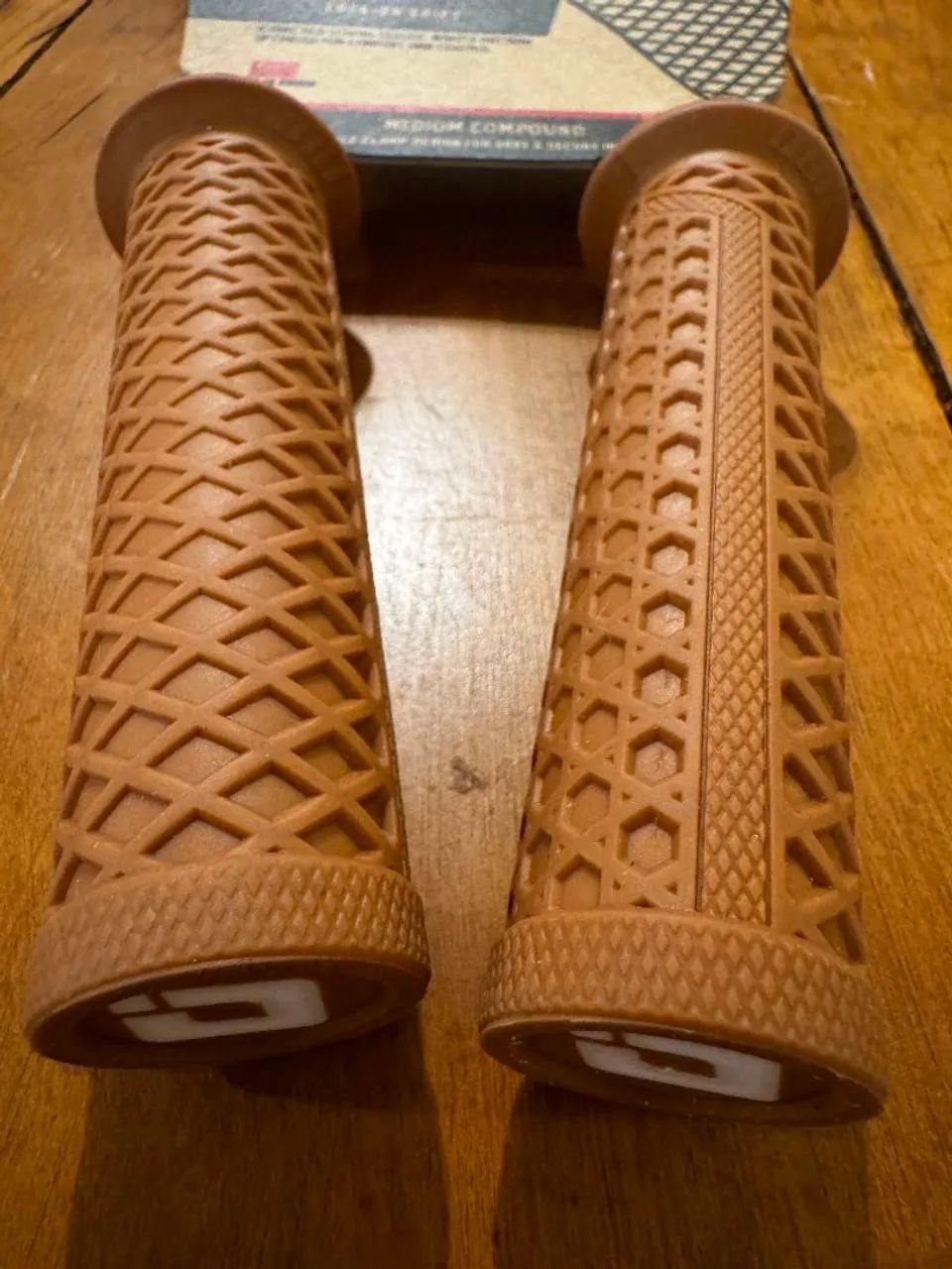 Manopla Odi VS21 - Foto 2