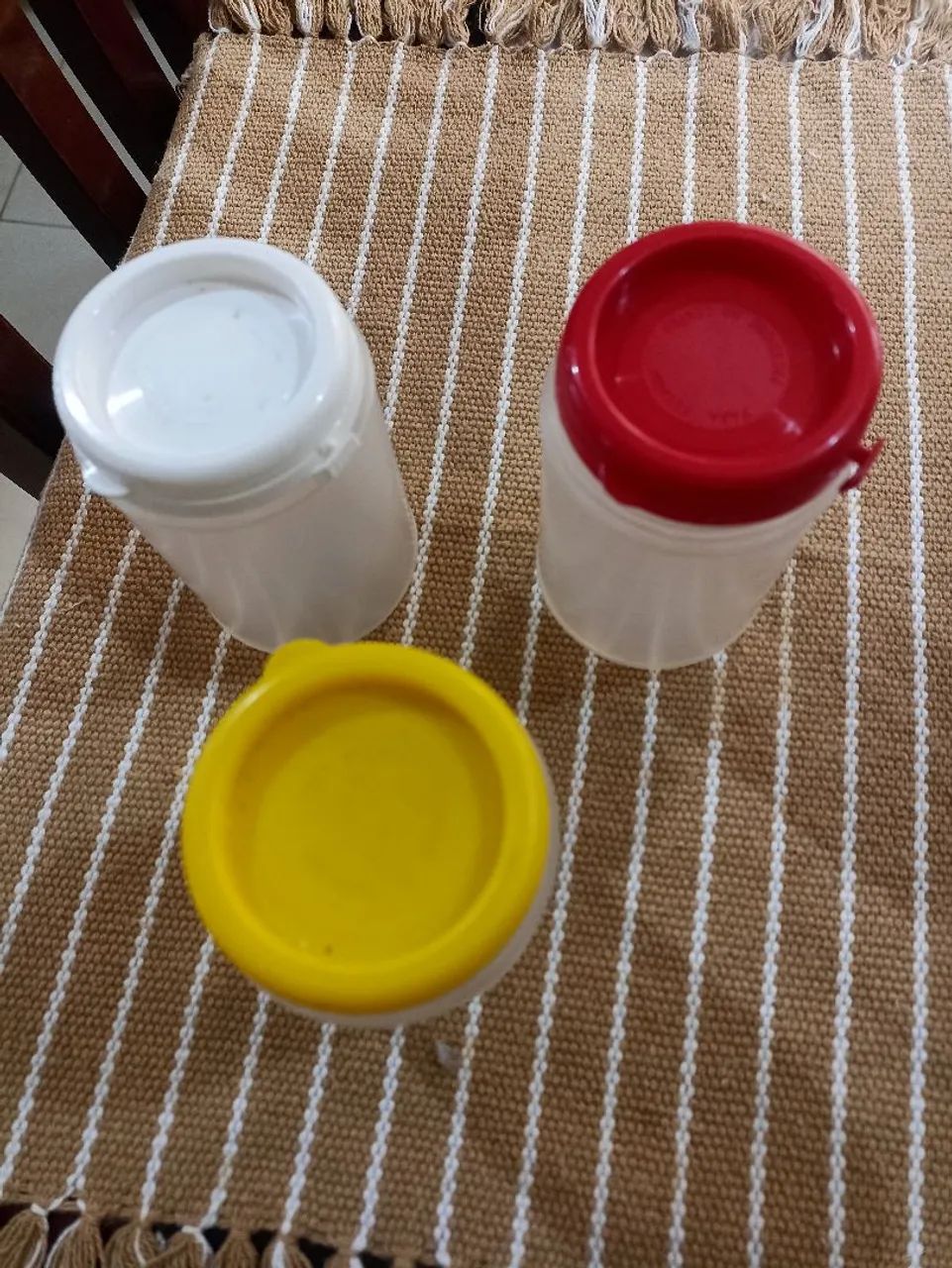 Potes para tempero e condimentos de plástico 