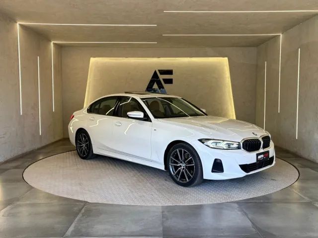 BMW 320I 2023