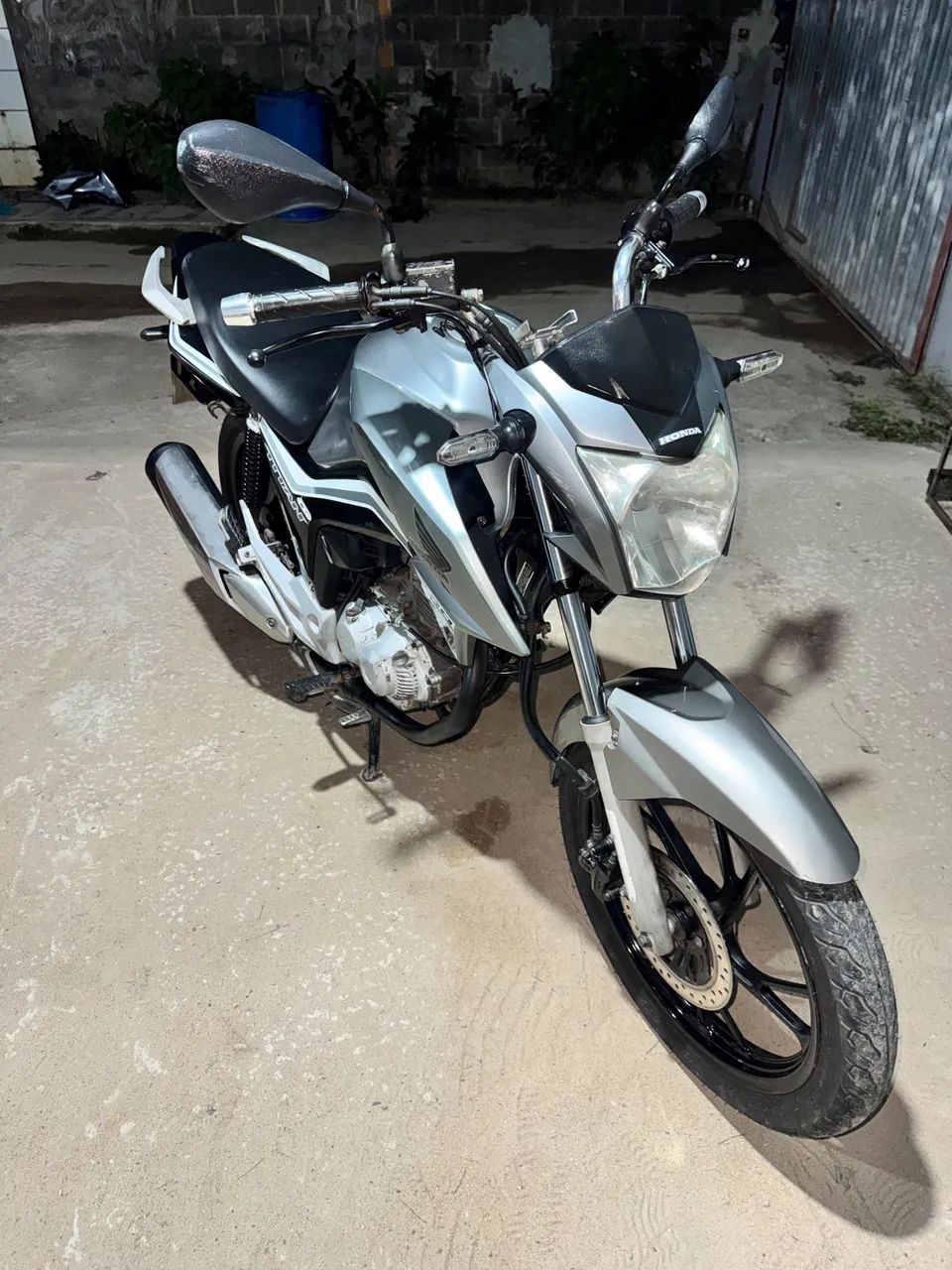 Titan 160 2019
