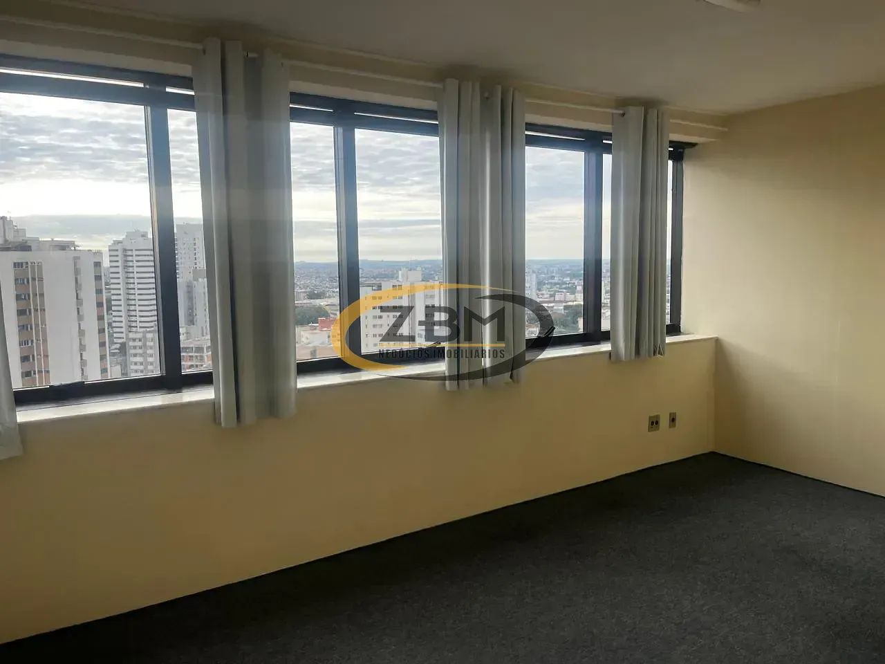 Sala para locação, Edifício Newton Câmara, 100 metros, 01 vaga de garagem, Centro, Londrin - Foto 4