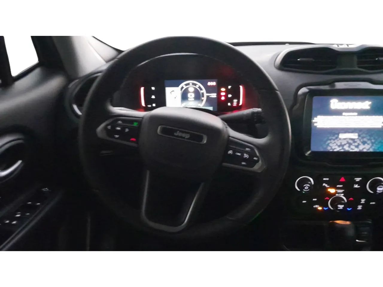 Jeep Renegade Long. T270 1.3 TB 4x2 Flex Aut., foto 12 de 13