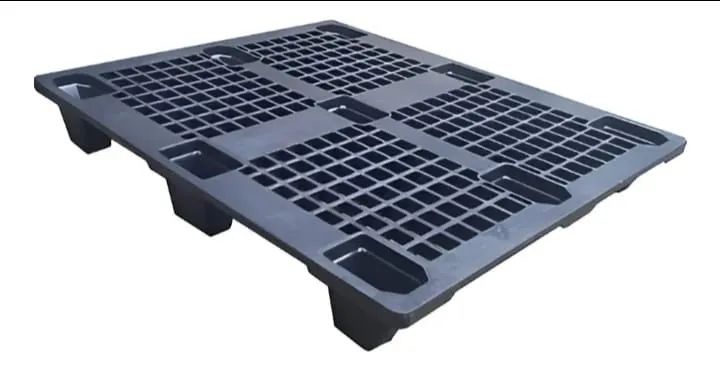 Pallet Plástico Vazado 1,00 x 1,20m - Excelente Estado - Foto 3