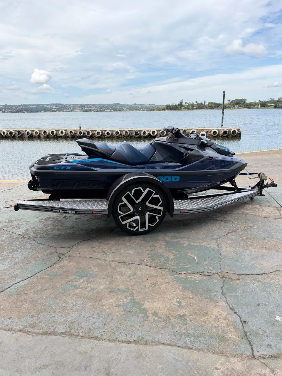 JET SKI SEA-DOO GTX 170 2026 Apenas 5 horas de uso Estado de zero