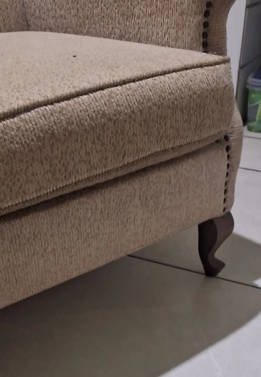 Sofa clássico,  pe cabriolete  - Foto 5