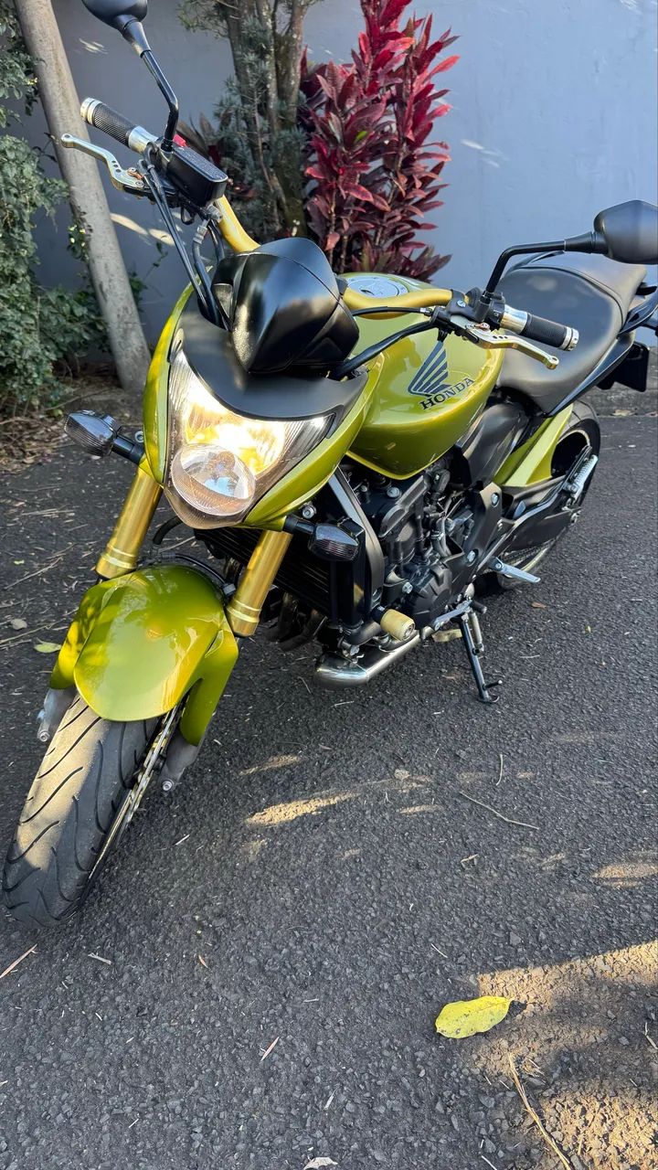 Hornet 600 - Foto 2