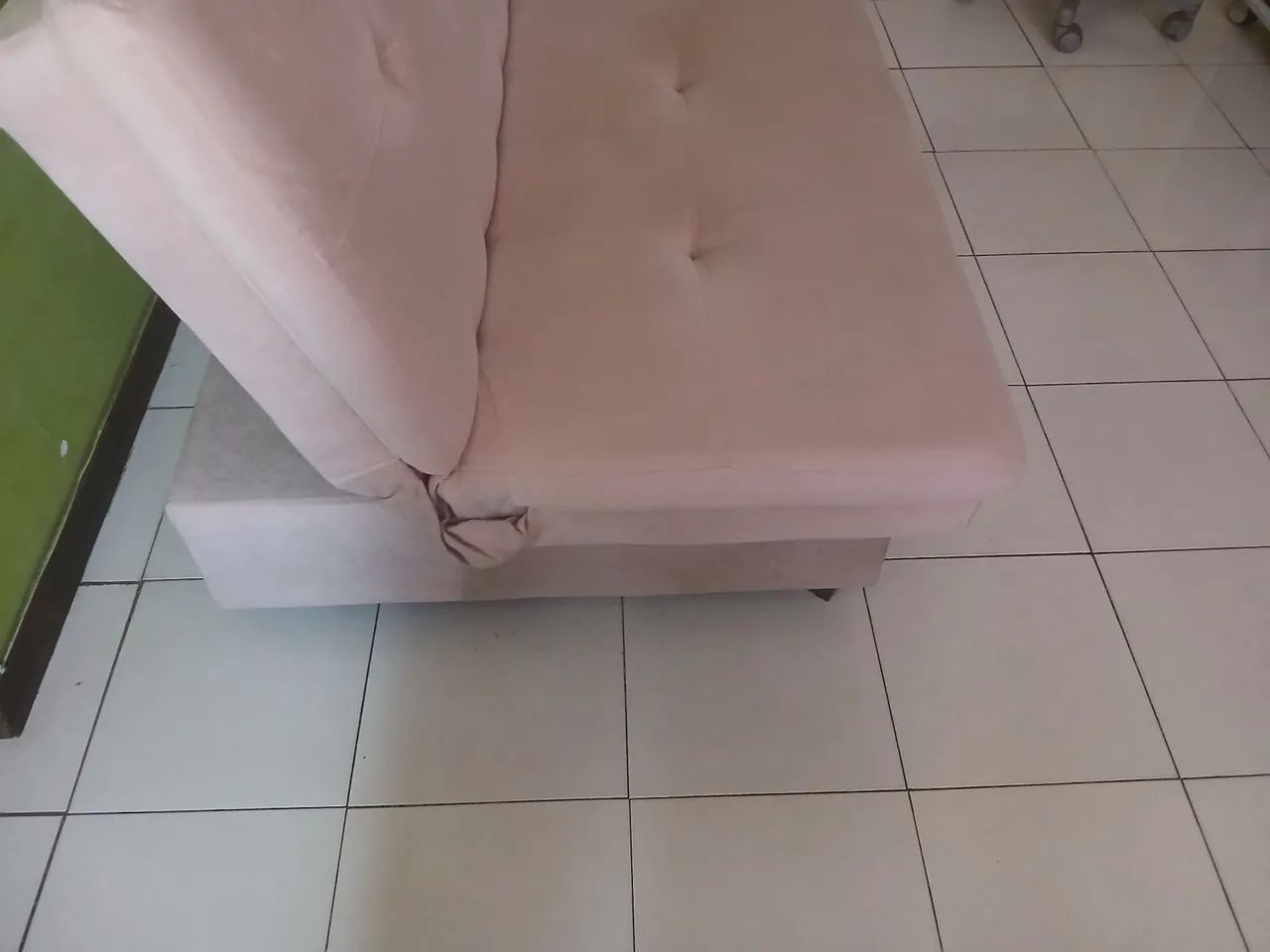 SOFÁ CAMA 3 LUGARES ROSA  - Foto 4