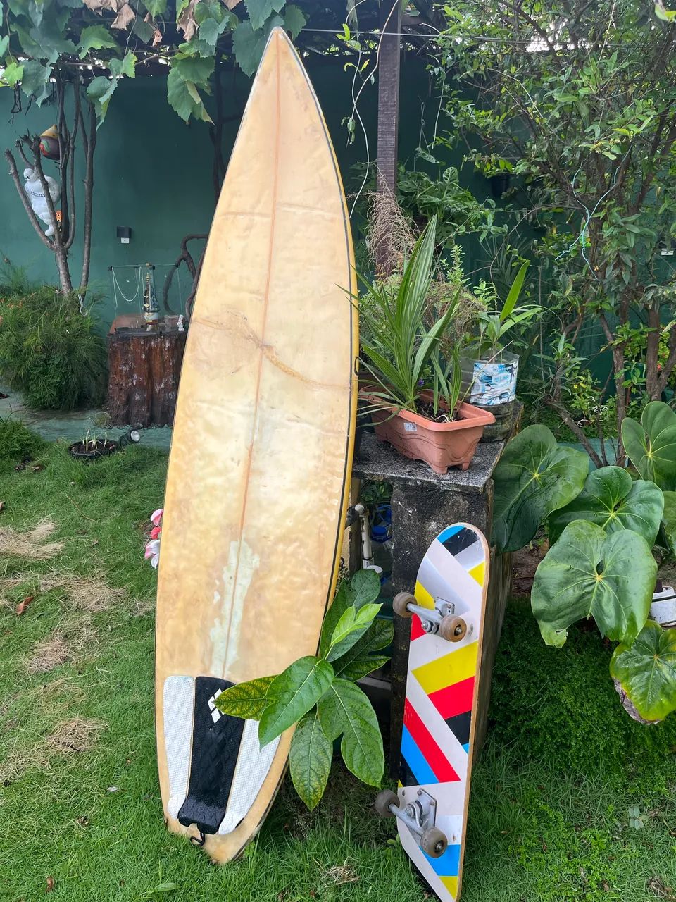 Vendo ou troco por Tv, prancha e skate usado, valor R$800,00 - Foto 2