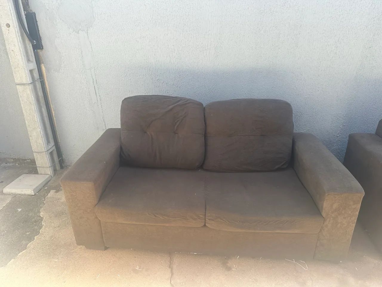 Vendo 2 sofás de 2 e 3 lugares - Foto 4