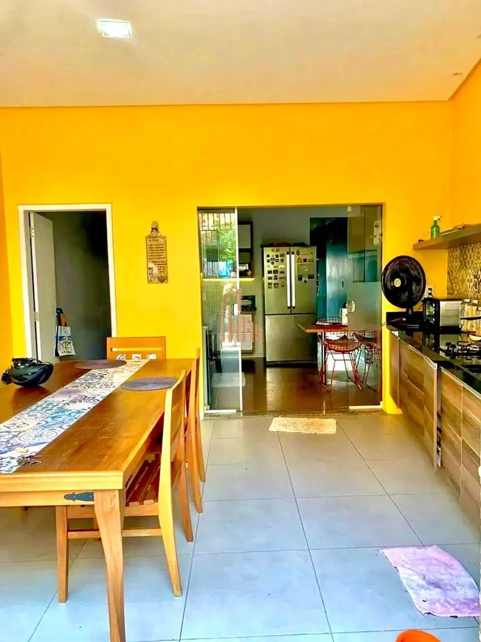 Casa Semi-mobiliada à venda 3 Quartos e 180m², 2 vagas, 2 Pavimentos! - Foto 2
