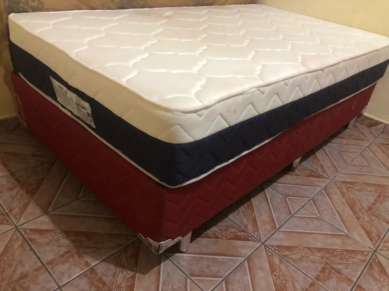 Cama de solteiro 