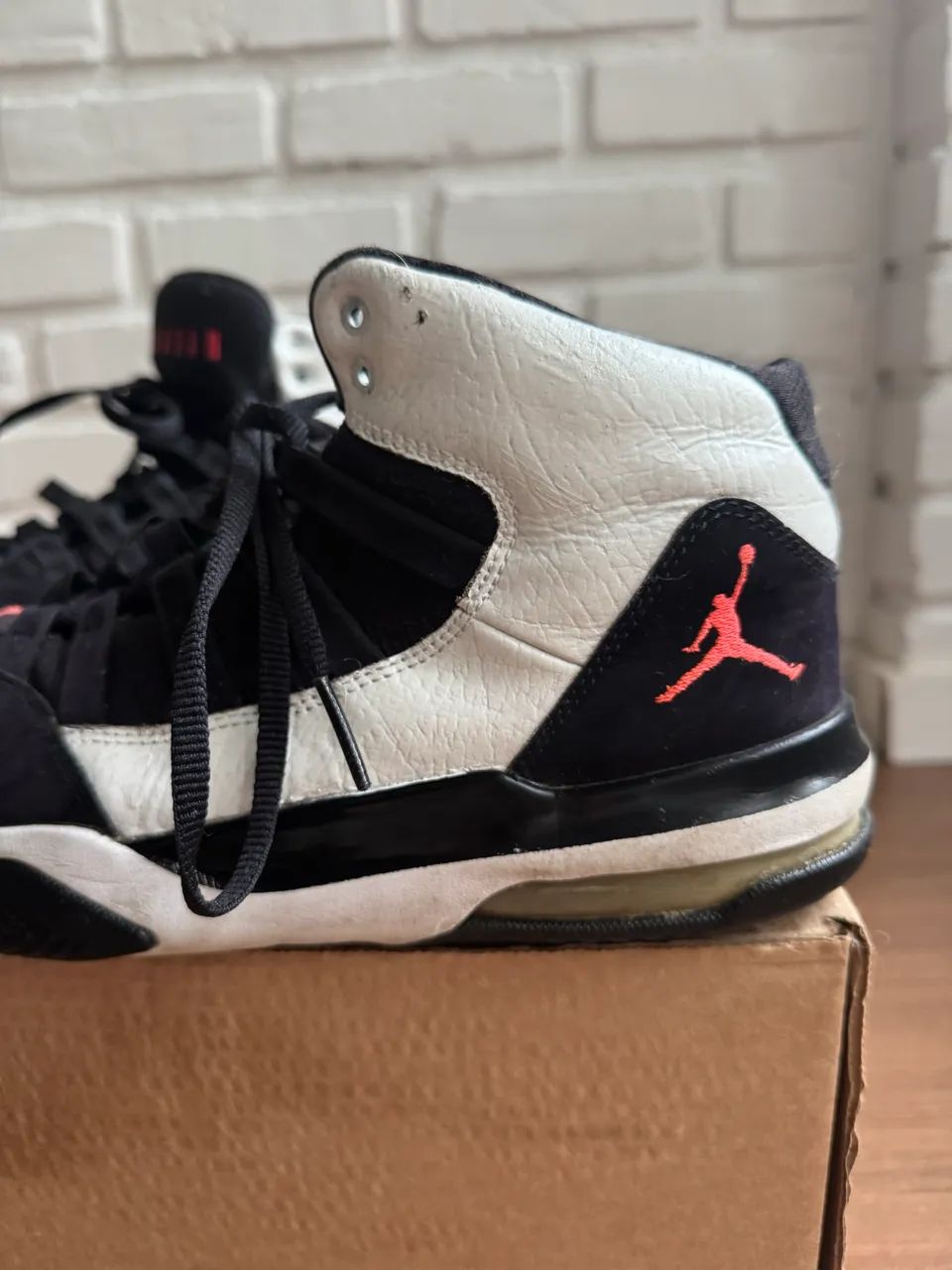 TÊNIS ORIGINAL JORDAN
