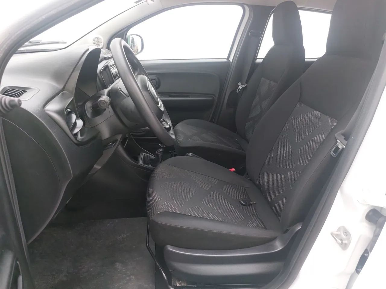 Fiat Mobi LIKE 1.0 Fire Flex 5p., foto 16 de 18