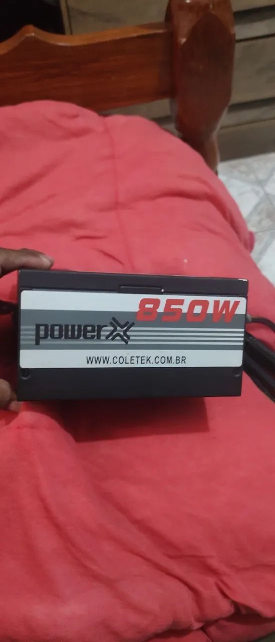 Fonte de Pc  modular  Power x 850w 80 plus