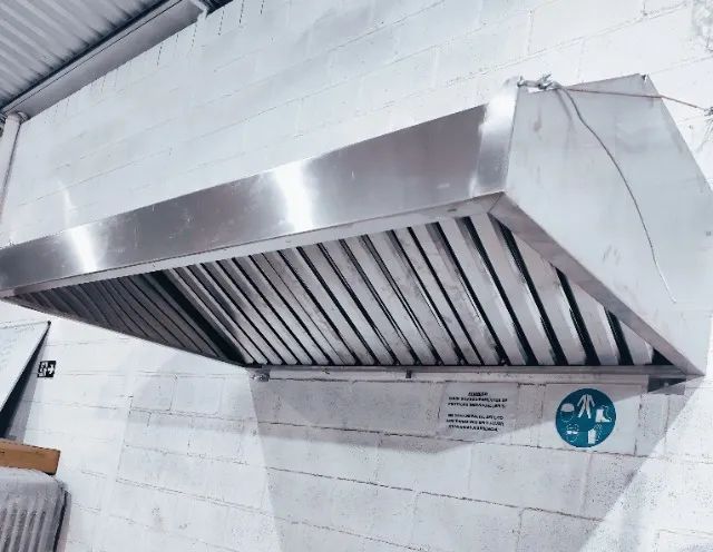 Coifa Industrial em Aço Inox Profissional/ Tamara