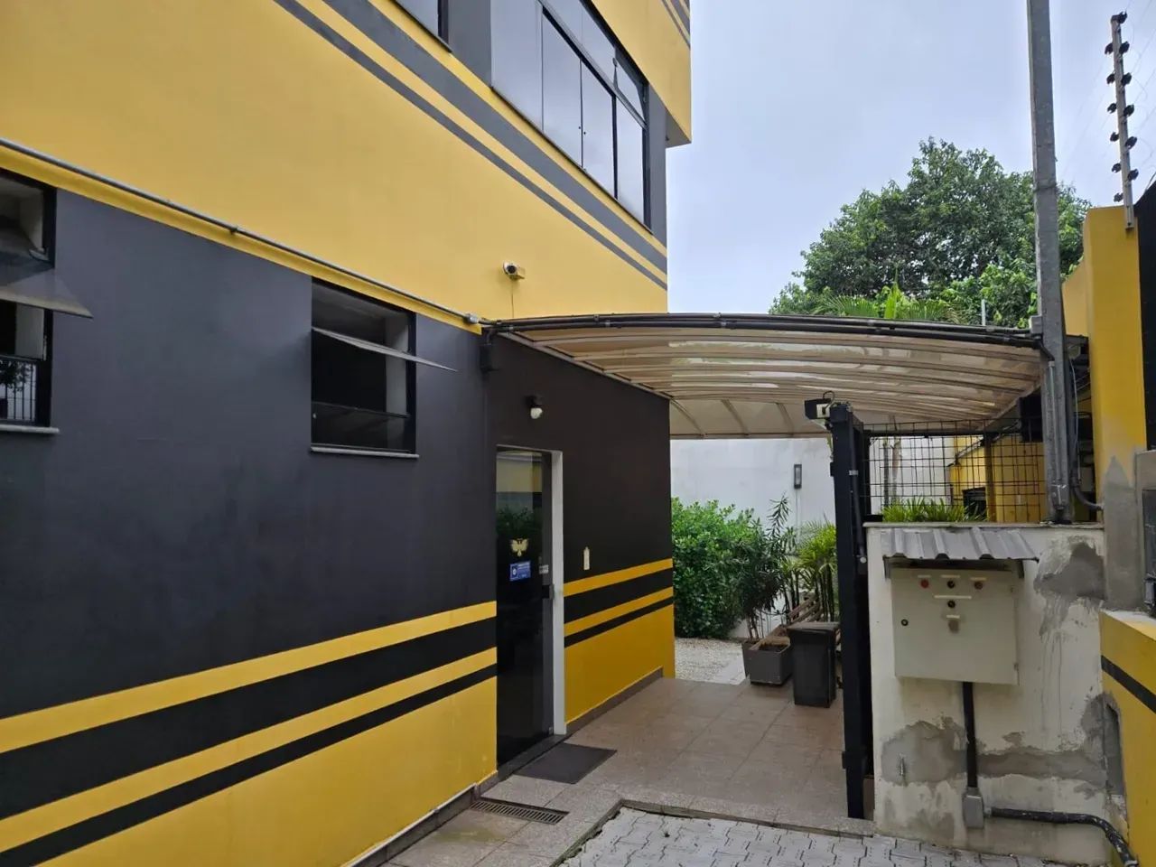 Excelente Prédio Comercial para alugar em Interlagos para escolas, cursos, clínicas, próx. - Foto 2
