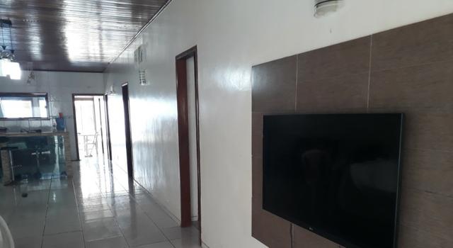 Casa com Piscina e 3/4, Com excelente acabamento - Foto 4