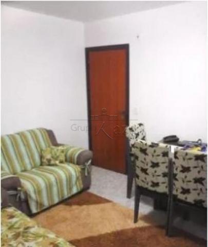 Apartamento à venda com 2 dormitórios em Parque santo antonio, Jacarei cod:V30143SA