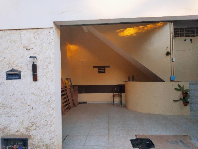 Aconchegante apartamento de dois quartos, amplo e muito bem localizado - Foto 15