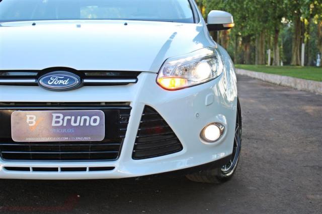 FORD FOCUS 2.0 TITANIUM 16V FLEX 4P POWERSHIFT - Foto 4