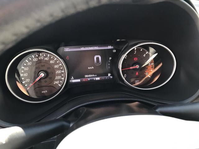 Vendo uma Fiat toró ano 17.17 dissel automático - Foto 13