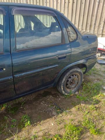 Corsa sedan sucata - Foto 2