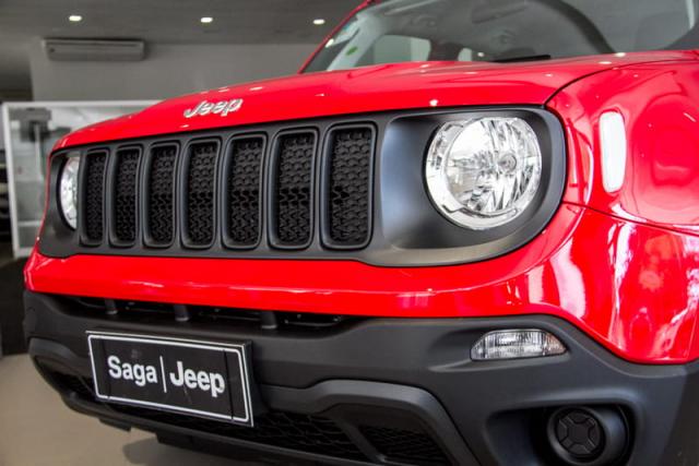 JEEP RENEGADE SPORT 1.8 FLEX AUT - Foto 4