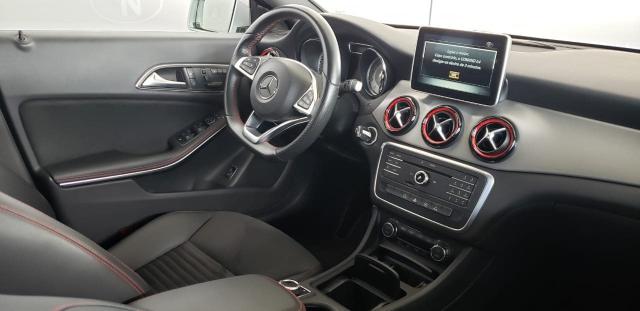 MERCEDES-BENZ CLA 250 2014/2015 2.0 SPORT 16V TURBO GASOLINA 4P AUTOMÁTICO - Foto 3