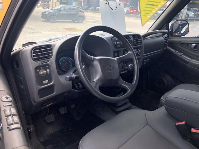 S10 Colina 2.8 2010 4x4 - Foto 8