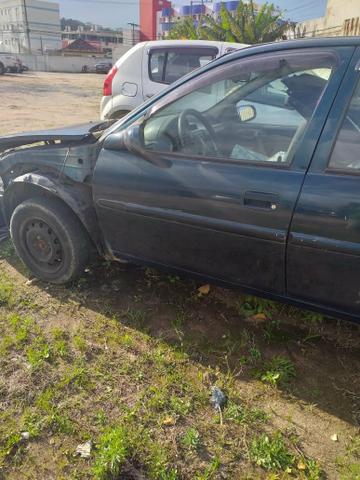 Corsa sedan sucata - Foto 3