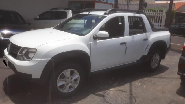 Renault Duster Oroch Expression 1.6 Branco