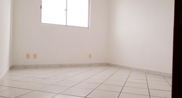 Apto grande, confortável de 3 quartos, 2 suítes, St. Sudoeste - Goiânia-GO - Foto 11