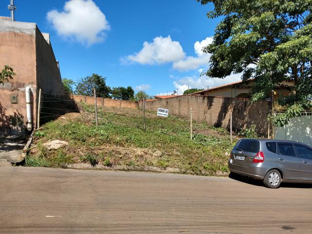 Terreno 422 m2 Polocentro (Anápolis)