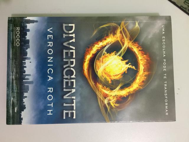 Série de livros: Divergente - Foto 2