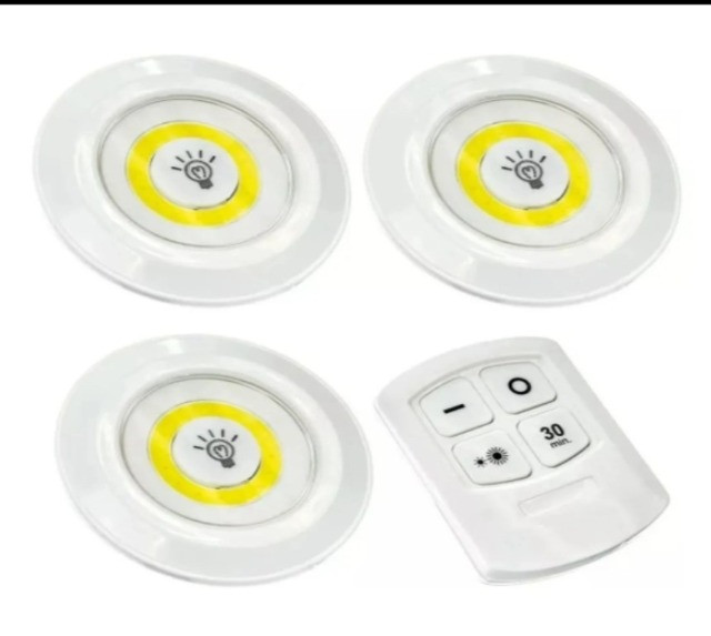Kit 6 lâmpadas Spots LED Luminárias c/ controle Remoto 15w. 2 jogos com 3 spots cada