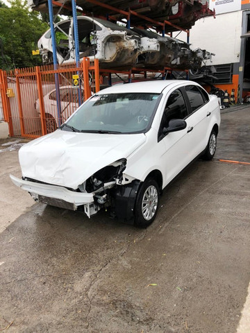 Sucata Fiat Siena attractive 1.0 4cc 2019/2019 flex - Foto 3